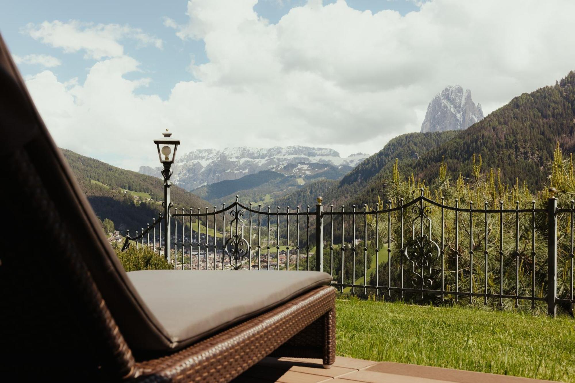 Hotel Grien Ortisei Exterior photo